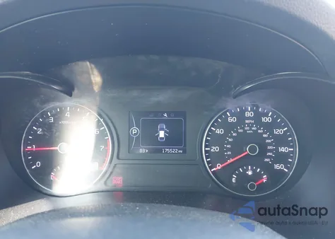 2018 Kia Optima Lx z USA, uszkodzony, nr VIN 5XXGT4L35JG218471